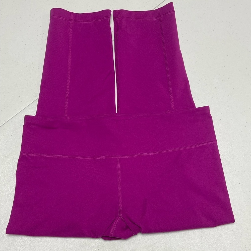 Under Armour Fuchsia Leggings